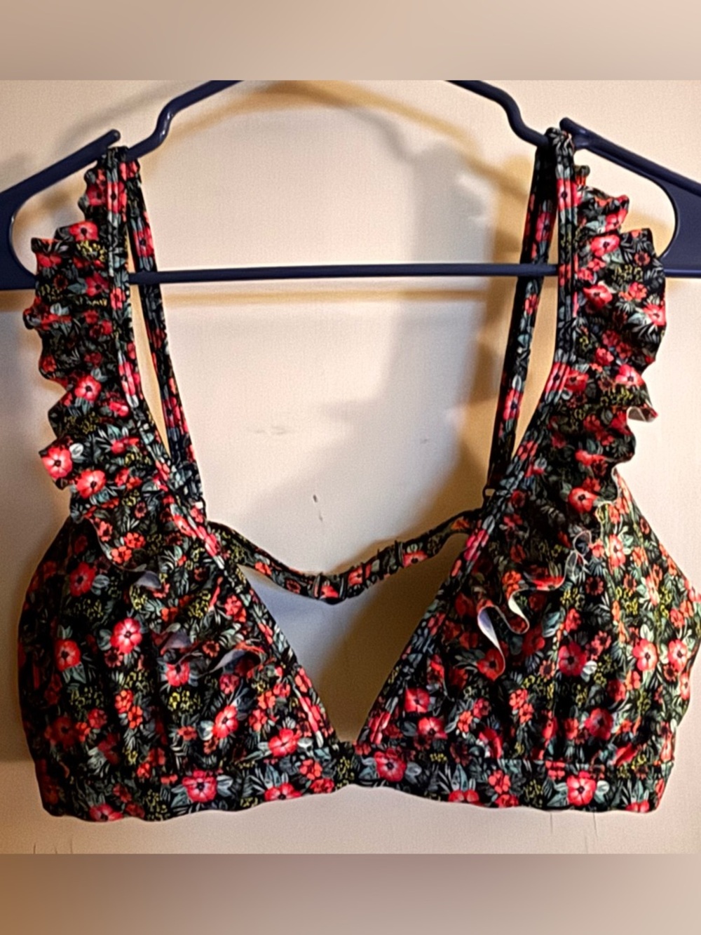 Aeropostale Black Floral Ruffle Bikini Top - Red & Green Floral